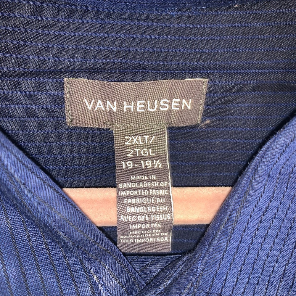Men’s button down - Picture 2 of 4